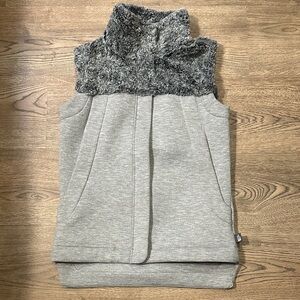 The North Face Hybrination Heather Gray Fleece Vest XS faux fur